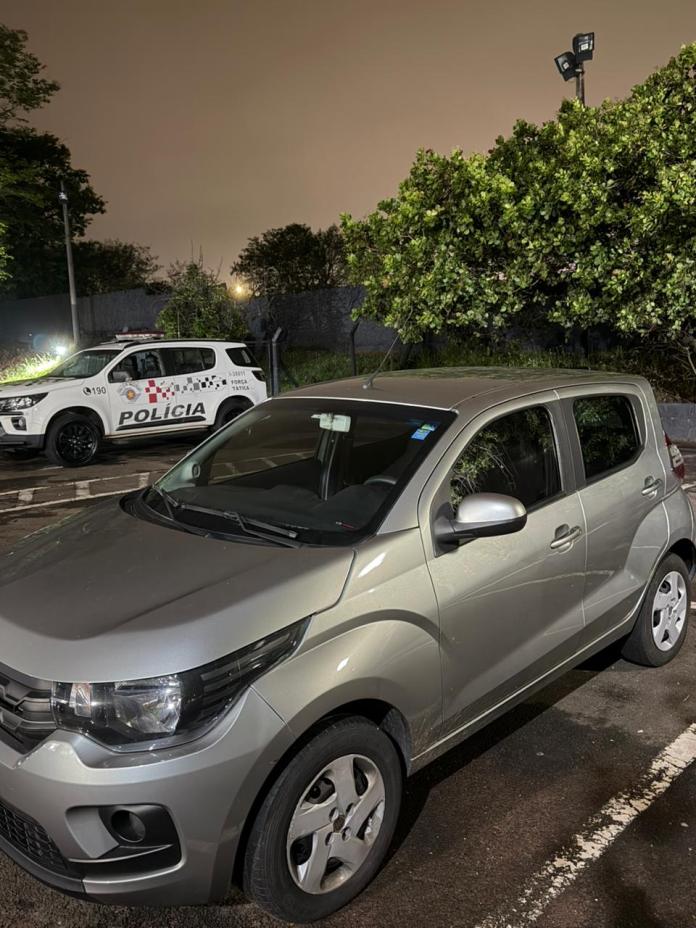 PM recupera Fiat Mobi PM recupera Fiat Mobi