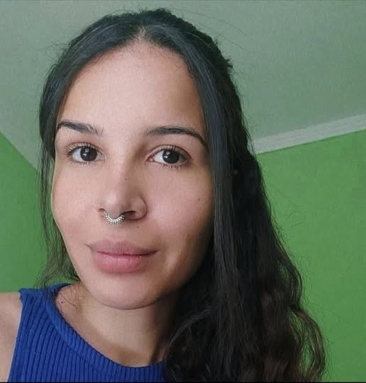 A manicure Pâmela Marques do Carmo, de 28 anos, que estava desaparecida desde 6 de novembro, foi encontrada e voltou para casa neste domingo (16) A manicure Pâmela Marques do Carmo, de 28 anos, que estava desaparecida desde 6 de novembro, foi encontrada e voltou para casa neste domingo (16)