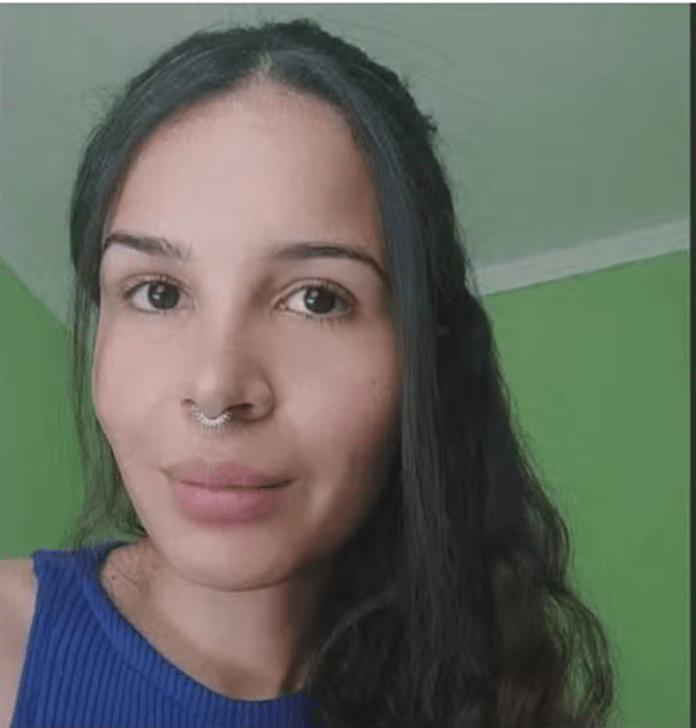 Família procura por Pâmela, manicure desaparecida desde 6 de novembro Família procura por Pâmela, manicure desaparecida desde 6 de novembro