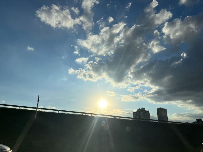 Calor: sensação térmica em São Carlos chega perto dos 35°C