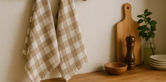 4 ideias para transformar panos de prato velhos em peças de decoração úteis