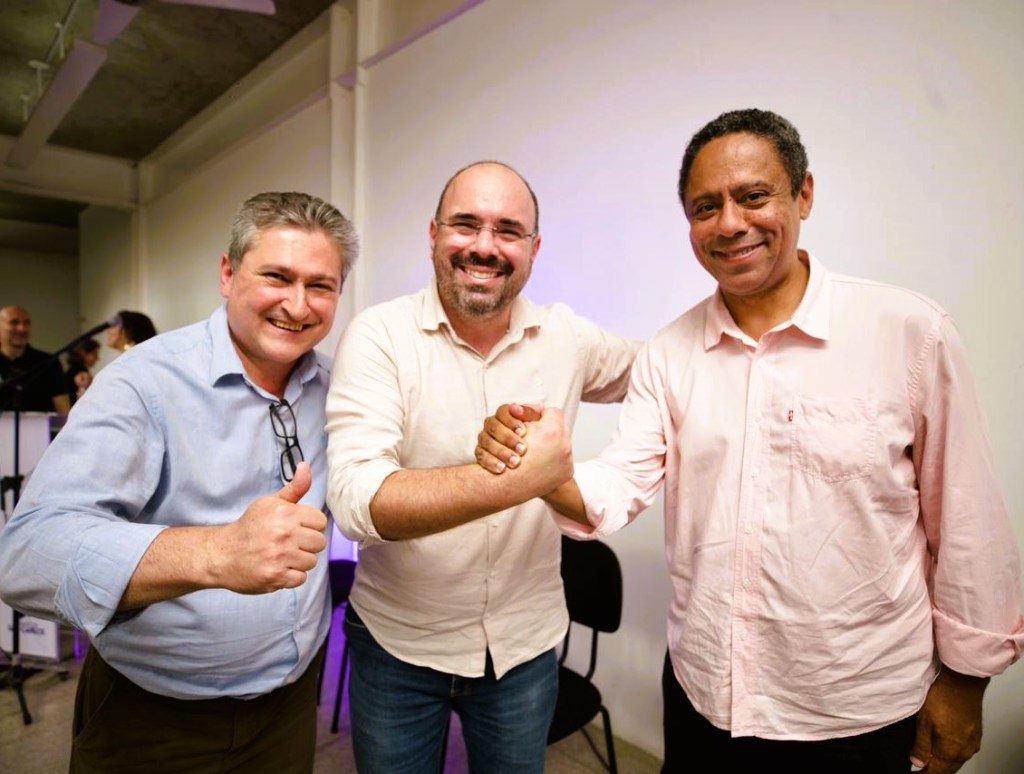 Orlando Silva firmou parceria com Netto Donato