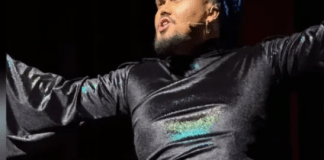 Ator de 25 anos morre após passar mal durante apresentação teatral