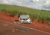 Mulher morre após carro capotar em grave acidente em vicinal na região