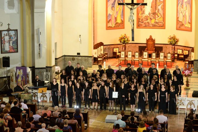Coral da USP São Carlos realiza concerto de Natal no próximo domingo na Catedral