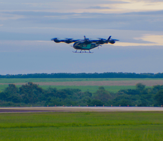 EVE, o carro voador, realiza seu primeiro voo na região de São Carlos