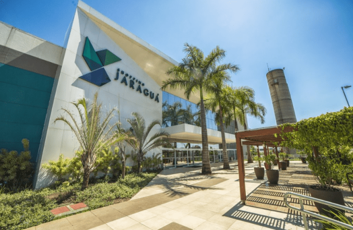 Shopping foi invadido por bandidos