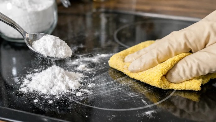 O uso errado de bicarbonato de sódio na limpeza que risca superfícies delicadas sem você perceber O uso errado de bicarbonato de sódio na limpeza que risca superfícies delicadas sem você perceber