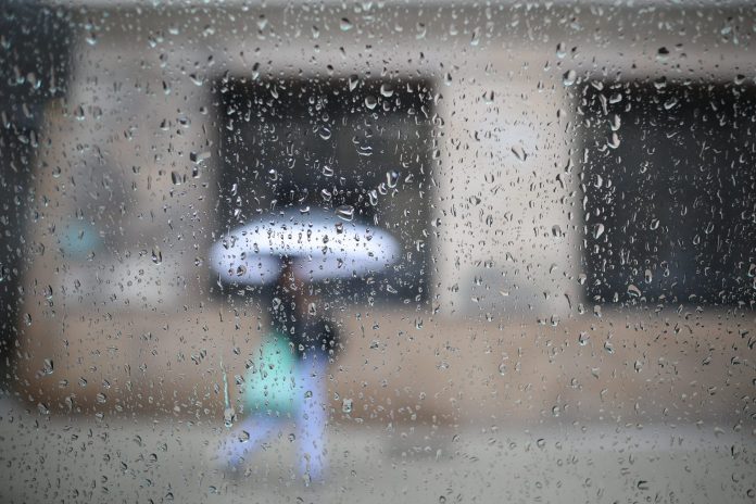 Defesa Civil emite alerta de grande volume de chuva para a região de São Carlos