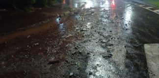 Boca de lobo entupida pode ter provocado alagamento na região do Cristo