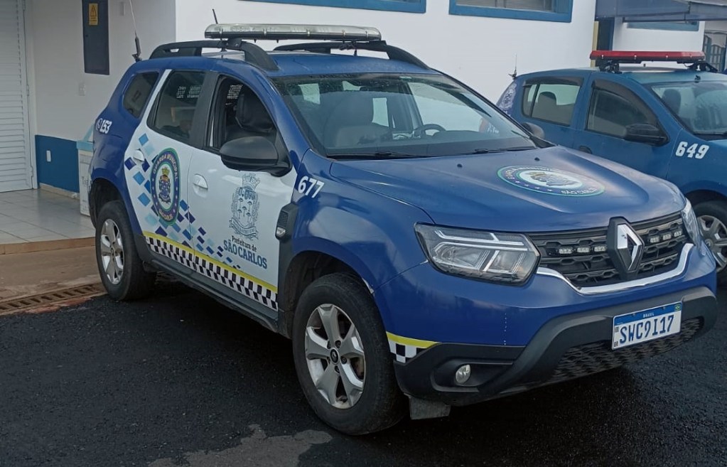 Homem é preso em flagrante por violência doméstica após agredir companheira em São Carlos