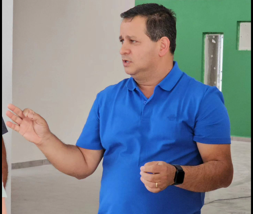 Roselei assume lugar de Lucas Leão na Secretaria de Educação em São Carlos