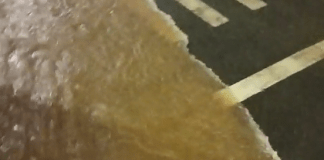 Chuva: ruas registram enxurradas fortes; Motoristas deve ter cautela Chuva: ruas registram enxurradas fortes; Motoristas deve ter cautela