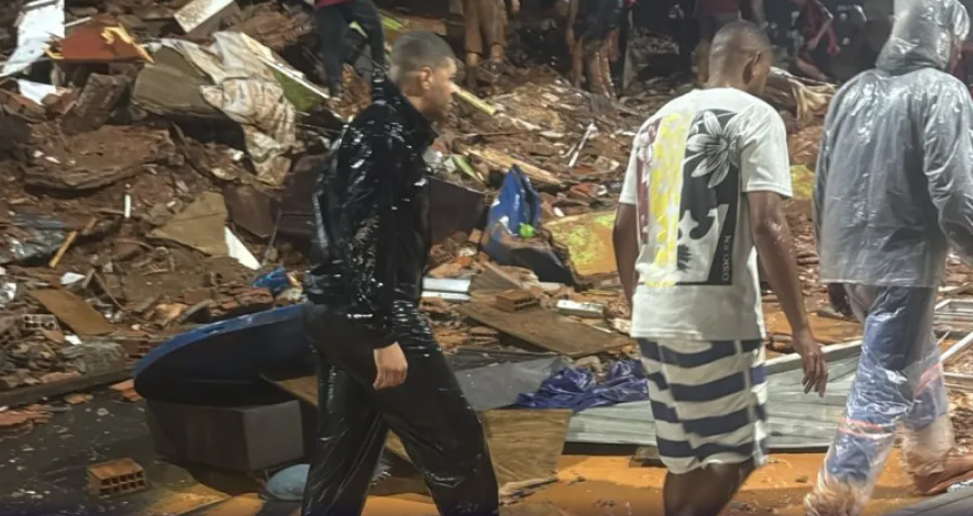 Fortes chuvas deixam 14 mortos em Juiz de Fora