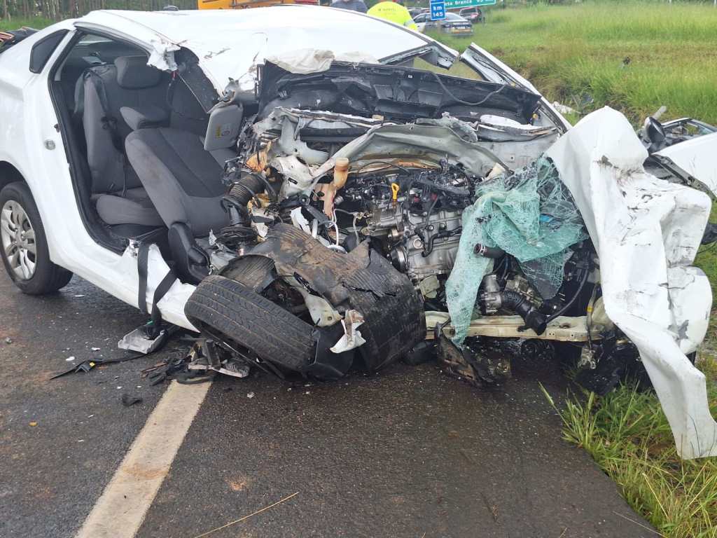 Grave acidente na SP 215