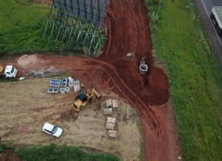 Obras na avenida Humberto Morasco