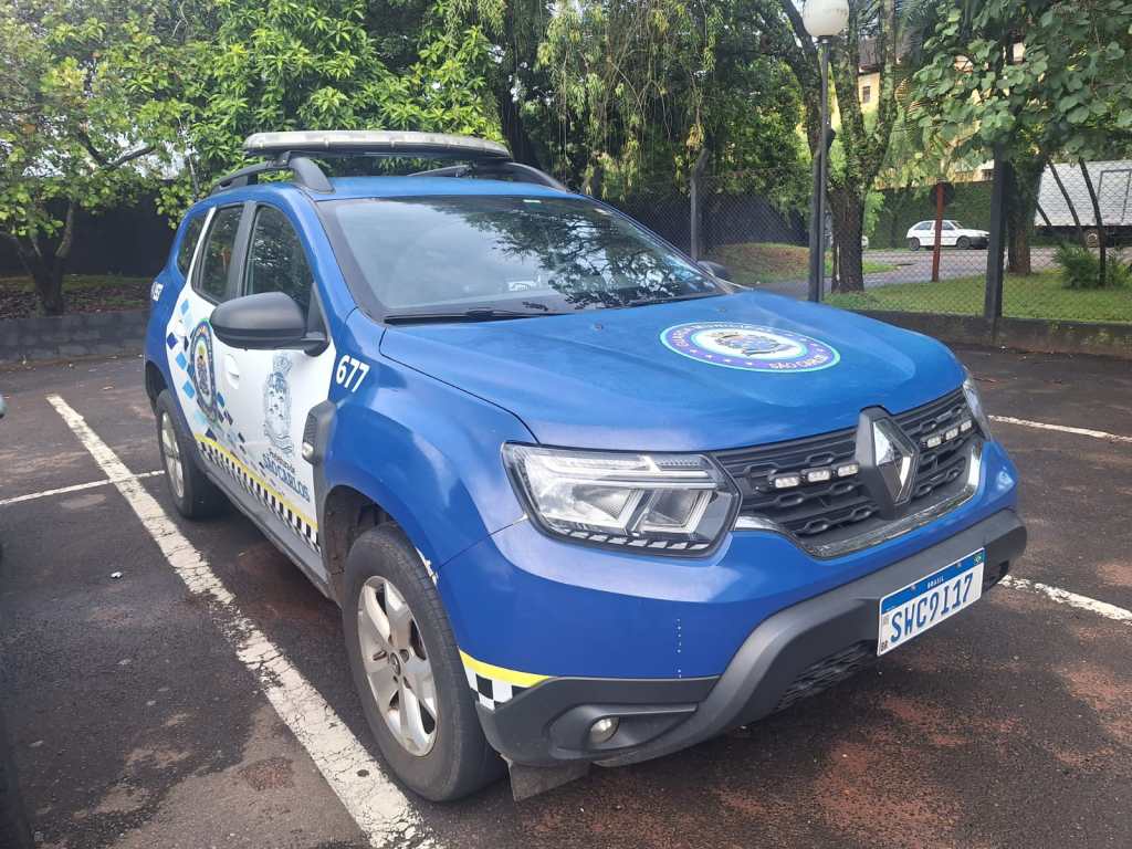 Furtam cabos até na avenida São Carlos