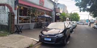 Fiscalização retirou ambulantes não autorizados de recintos do Carnaval em São Carlos Fiscalização retirou ambulantes não autorizados de recintos do Carnaval em São Carlos