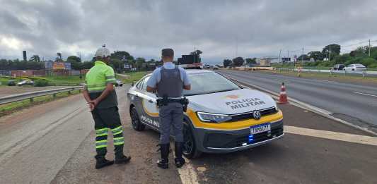 Homem foi atropela na WL; Políca no local