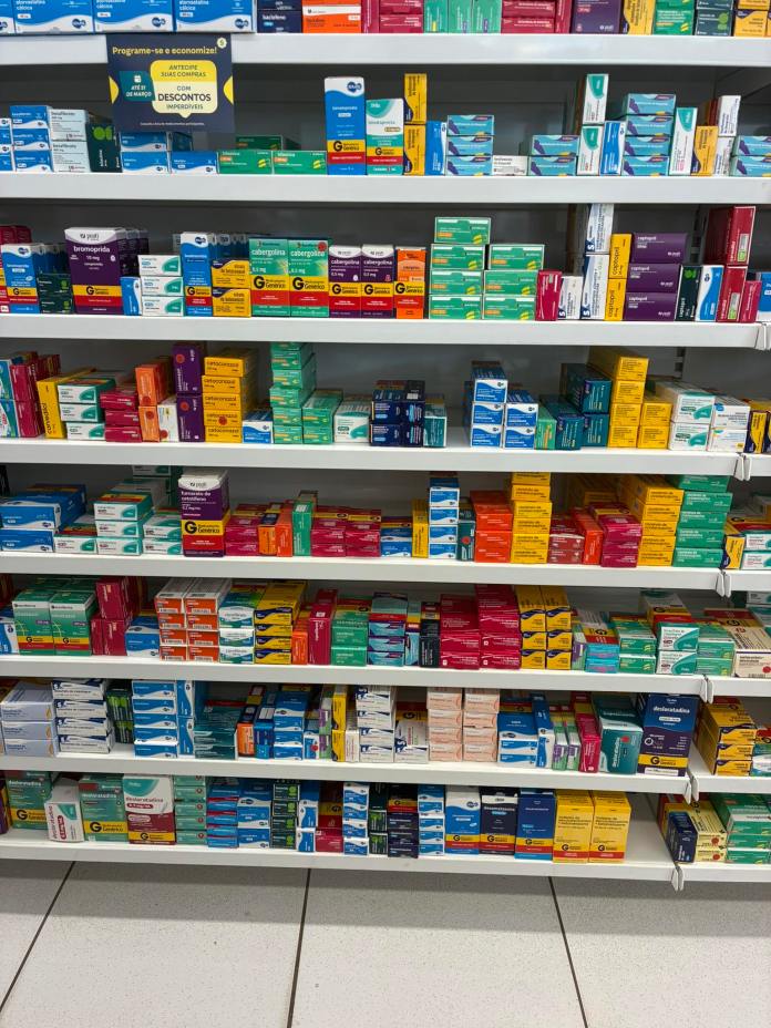 Venda de remédios em supermercados é aprovada e pode virar lei em breve Venda de remédios em supermercados é aprovada e pode virar lei em breve
