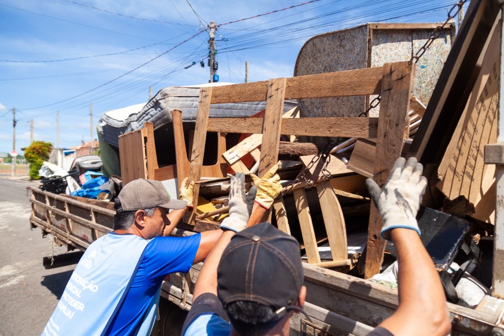 Mutirão de combate à dengue