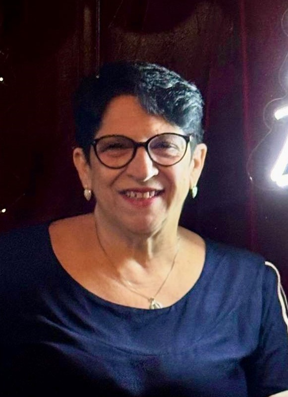 Fátima é uma tradicional comerciante de São Carlos Fátima é uma tradicional comerciante de São Carlos