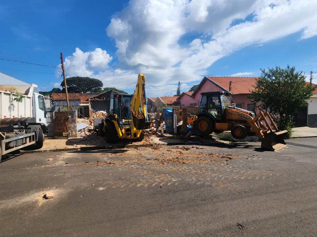 Imóvel foi demolido