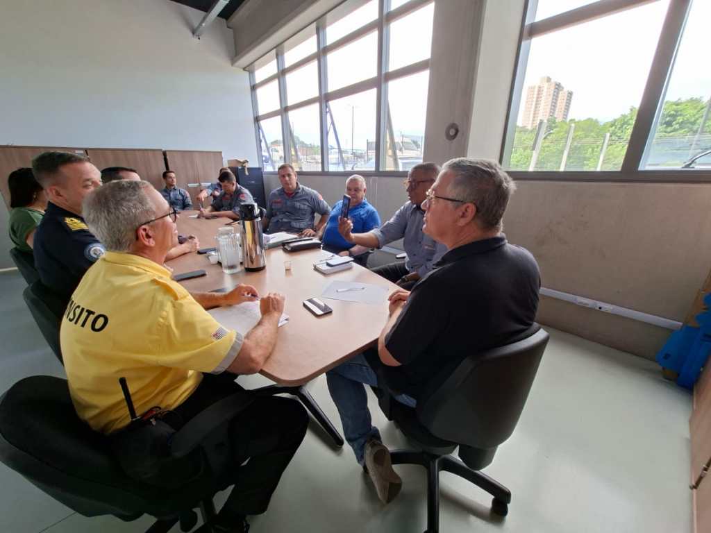 Na manhã desta segunda-feira (23/03), no SIGA, houve uma reunião para alinhar detalhes do simulado.