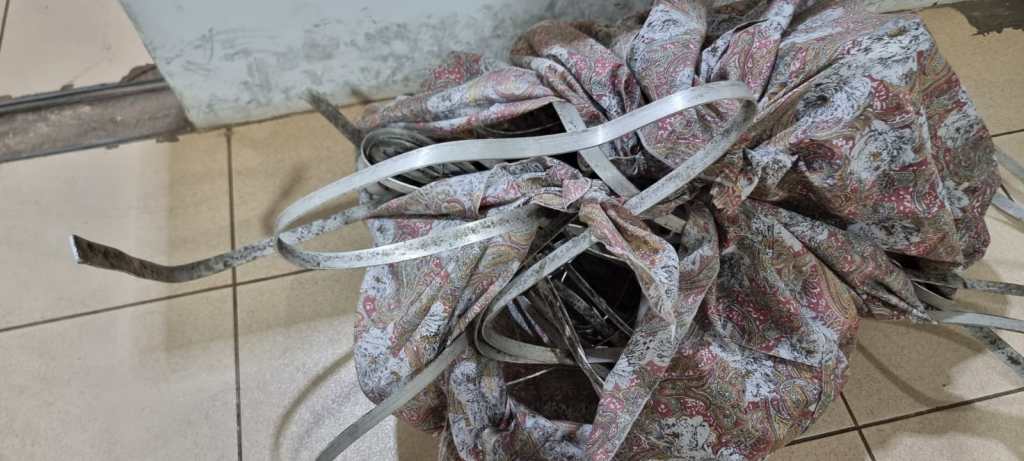 Uma ação rápida da Guarda Municipal de São Carlos impediu uma tentativa de furto de fios elétricos na região central da cidade na madrugada desta quarta-feira (25).