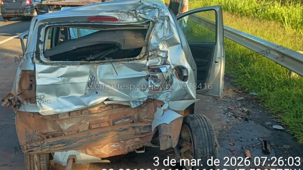 Engavetamento na SP 310