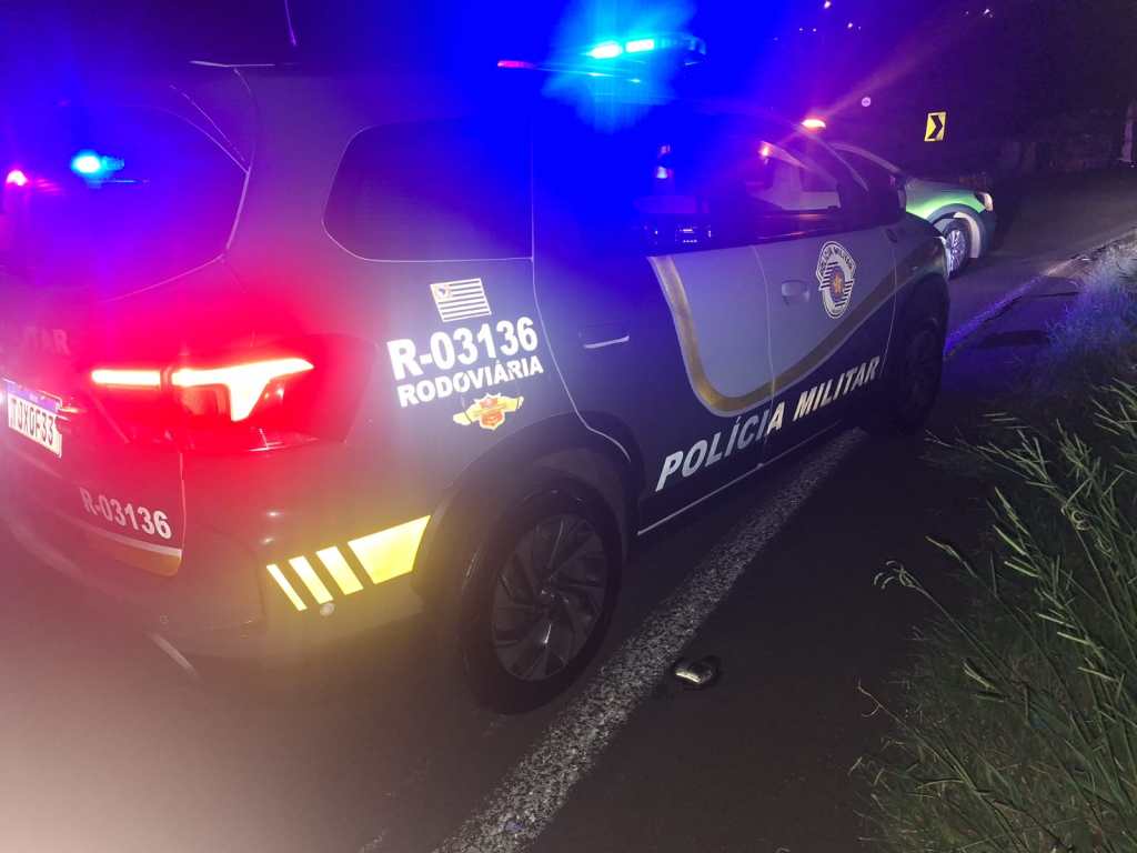 Polícia Rodoviária esteve em local onde motociclista morreu