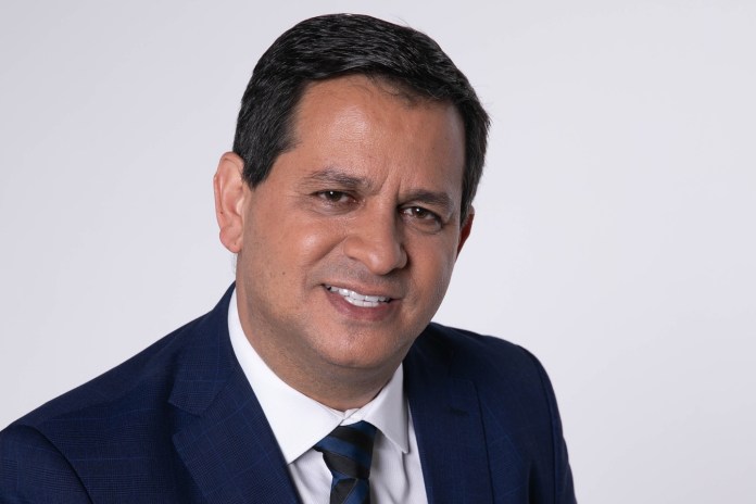 Adogado e vice-prefeito, Roselei Françoso alerta sobre golpes com uso indevido de seu nome Adogado e vice-prefeito, Roselei Françoso alerta sobre golpes com uso indevido de seu nome