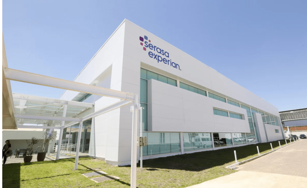 Serasa abre inscrições para o Transforme-se, programa gratuito de capacitação em tecnologia para jovens de SP