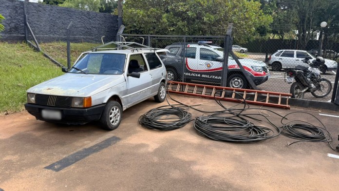 Homem é detido por furto de fiação no Cruzeiro do Sul Homem é detido por furto de fiação no Cruzeiro do Sul