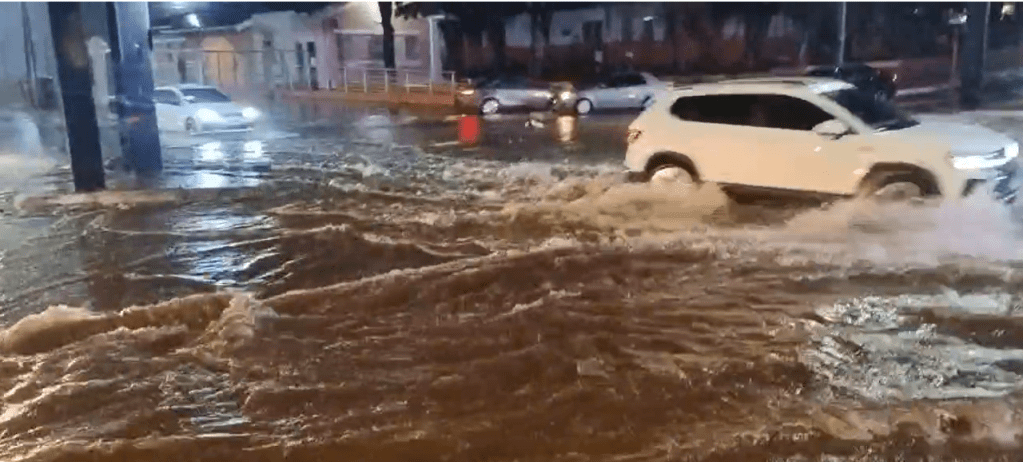Chuva dificultando a vida dos motoristas