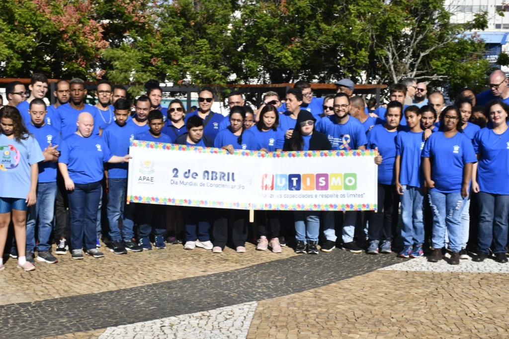 A Prefeitura de São Carlos realiza, no próximo sábado (11/04), das 8h30 às 12h, uma caminhada em alusão ao Mês de Conscientização do Autismo