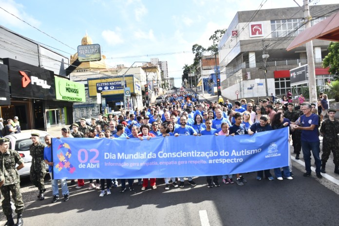 A Prefeitura de São Carlos realiza, no próximo sábado (11/04), das 8h30 às 12h, uma caminhada em alusão ao Mês de Conscientização do Autismo A Prefeitura de São Carlos realiza, no próximo sábado (11/04), das 8h30 às 12h, uma caminhada em alusão ao Mês de Conscientização do Autismo