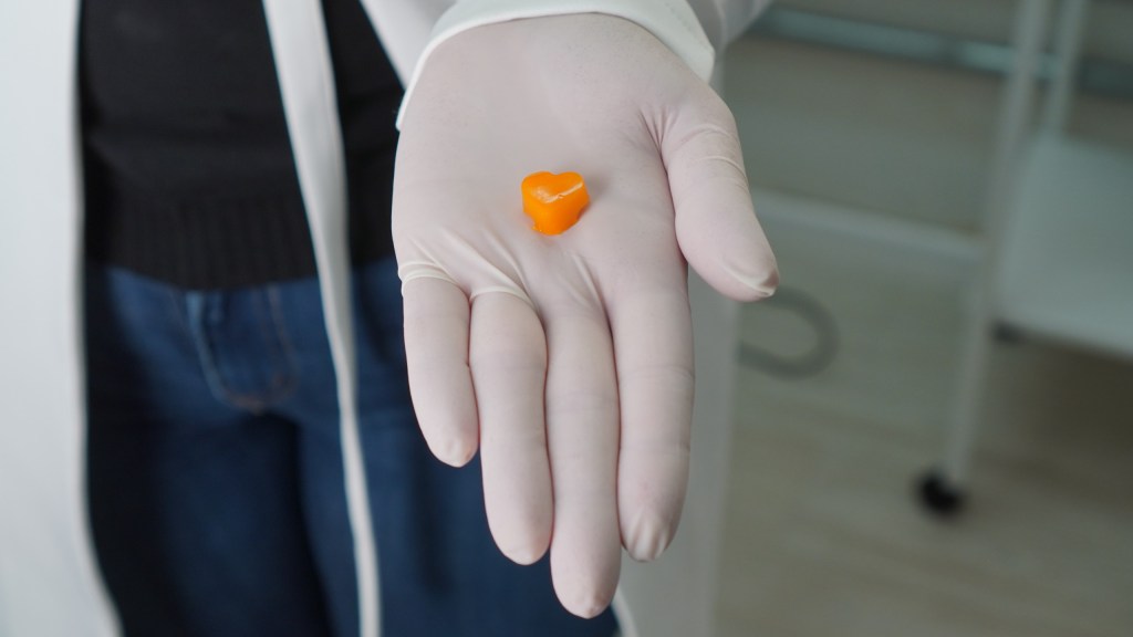 Santa Casa busca voluntários para tratamento natural contra dor de garganta