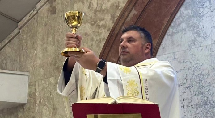Diocese de São Carlos: Padre Tadeu assume Nossa Senhora de Fátima Diocese de São Carlos: Padre Tadeu assume Nossa Senhora de Fátima