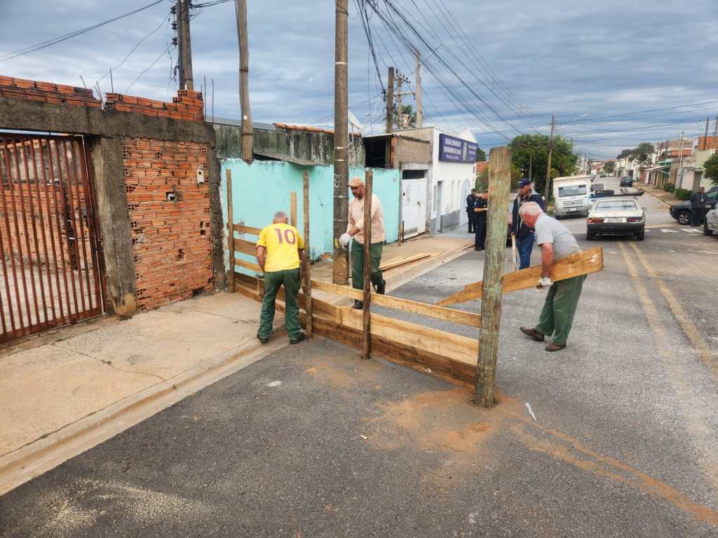 Construções irregulares retiradas