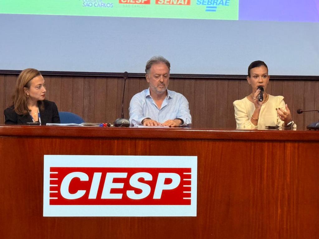 São Carlos recebeu na tarde desta segunda-feira (25/05) a primeira edição do Encadear Summit, evento com a temática “Bons negócios conectando pequenas e grandes empresas”, realizado pelo Sebrae-SP no auditório do Centro das Indústrias do Estado de São Paulo (CIESP) de São Carlos.