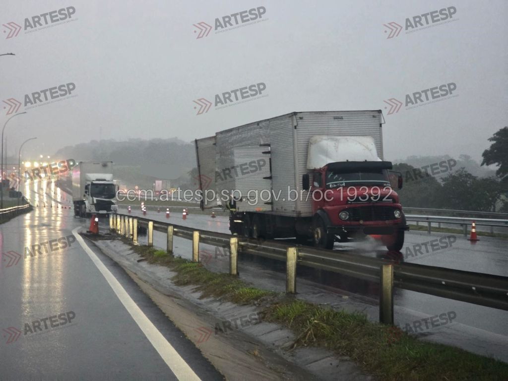 A reportagem apurou que há lento na manhã deste sábado, 23, no km 182, sentido norte da rodovia Washington Luís, em Rio Claro devido a um acidente