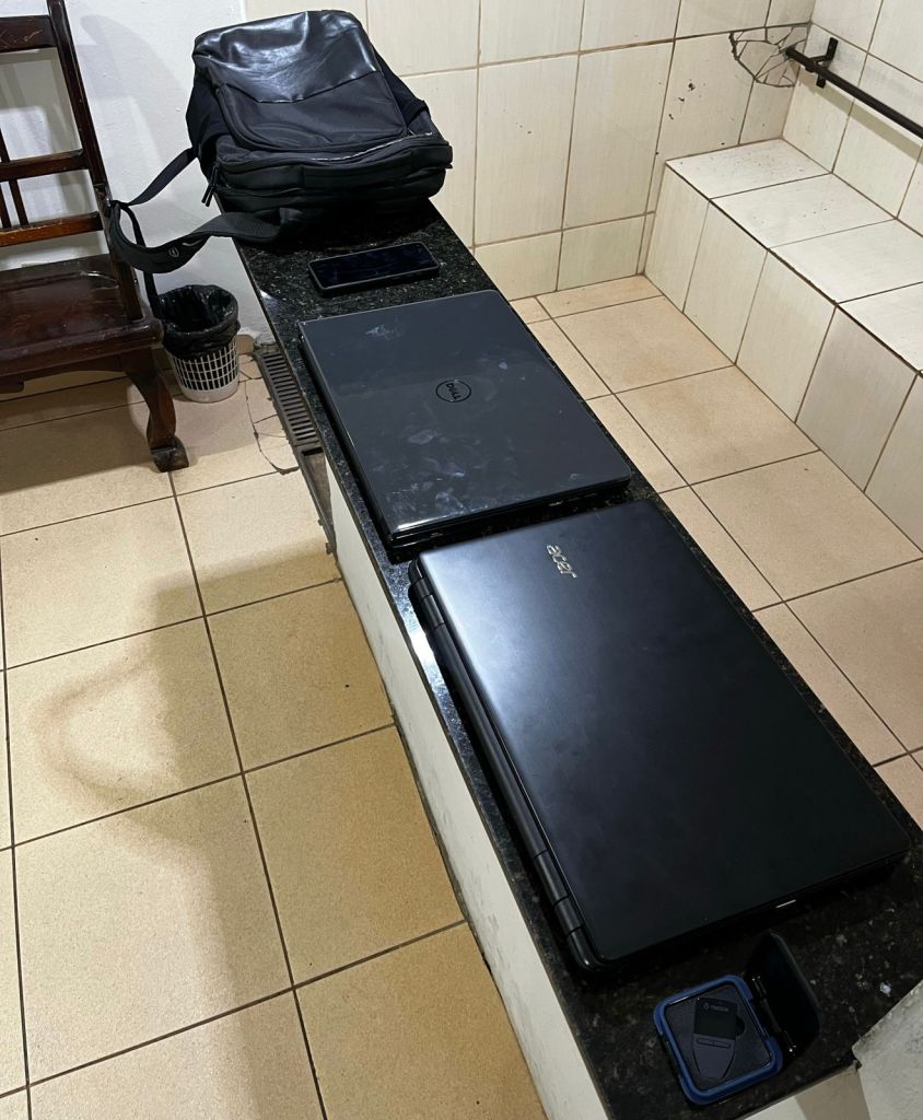 A rápida ação da Polícia Militar resultou na prisão de um homem suspeito de praticar um furto qualificado na madrugada desta segunda-feira (22), na Vila Lutfalla, em São Carlos.