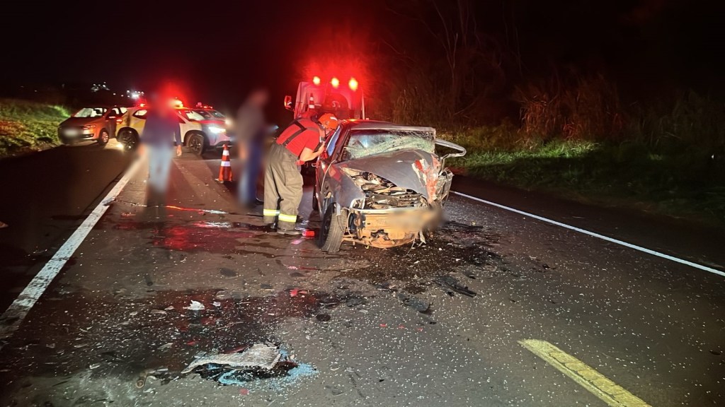 Acidente fatal na SP 215/Imagem: Valdir Penteado/Comando VP