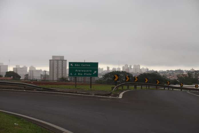 Onda de frio traz chuva e queda acentuada de temperatura para São Carlos nesta semana Onda de frio traz chuva e queda acentuada de temperatura para São Carlos nesta semana