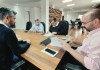 Prefeitura emite ordem de serviço para reforma da UBS do Santa Paula O prefeito Netto Donato e o secretário de Saúde, Leandro Pilha, assinaram na manhã desta quarta-feira (24/06), no Paço Municipal, a ordem de serviço para que a empresa, contratada via processo licitatório, inicie as obras de reforma da Unidade Básica de Saúde, a UBS do Santa Paula, em São Carlos.