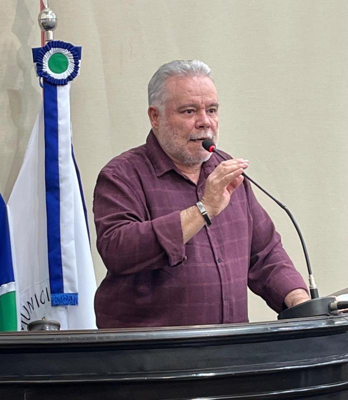 Lineu diz que São Carlos tem 500 moradores de rua Lineu diz que São Carlos tem 500 moradores de rua