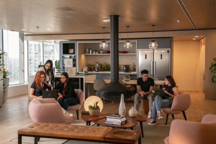 estagio Electrolux Group abre Programa de Estágio 2026 focado em Job Rotation e desenvolvimento integral