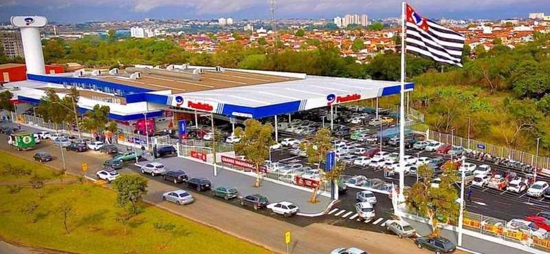 O Paulistão Atacadista inaugurou nesta quinta-feira, 25 de junho, sua primeira loja em Limeira. Com investimento de R$ 65,7 milhões, o empreendimento integra a rede administrada pelo Grupo Savegnago e chega ao município com uma proposta voltada à economia, praticidade e abastecimento de comerciantes, empreendedores e famílias.