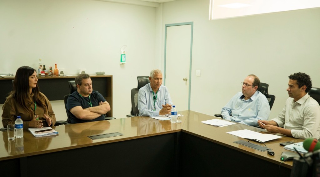 A Prefeitura de São Carlos assinou nesta segunda-feira (20/07), com a Unimed São Carlos, um Termo de Cooperação para aumentar o número de doenças rastreadas a partir do Teste do Pezinho.
